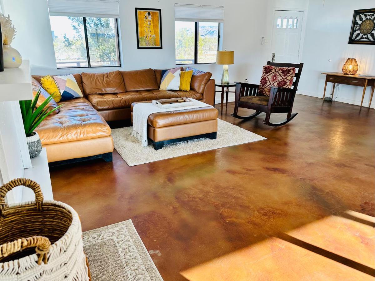 Ravens Nest Ranch, Fire Pit , Views, Near Jt Park! Vila Joshua Tree Exterior foto