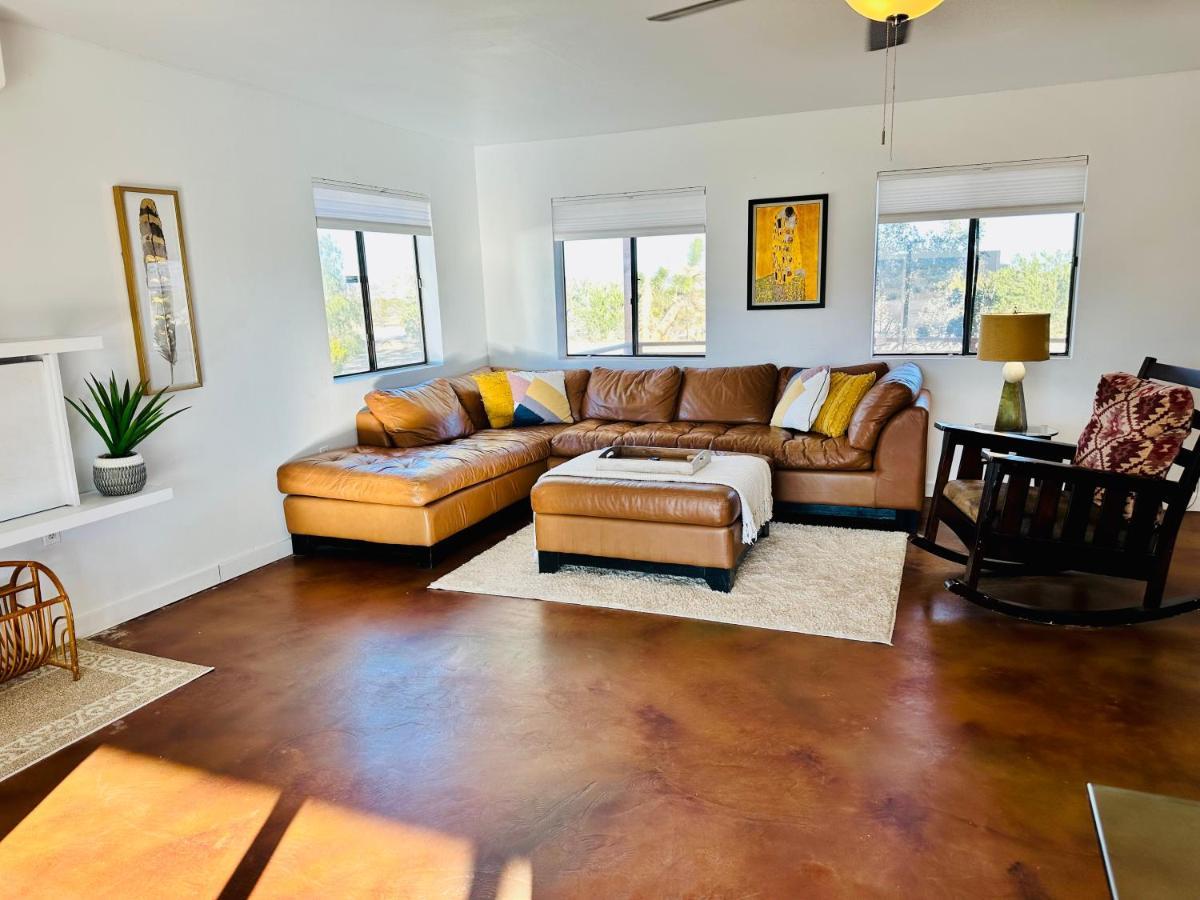 Ravens Nest Ranch, Fire Pit , Views, Near Jt Park! Vila Joshua Tree Exterior foto