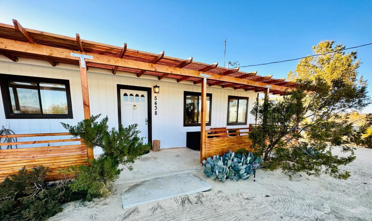 Ravens Nest Ranch, Fire Pit , Views, Near Jt Park! Vila Joshua Tree Exterior foto