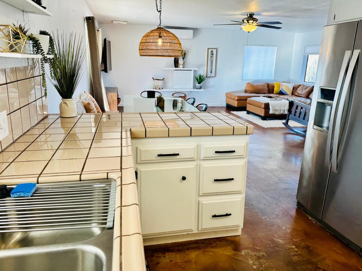 Ravens Nest Ranch, Fire Pit , Views, Near Jt Park! Vila Joshua Tree Exterior foto
